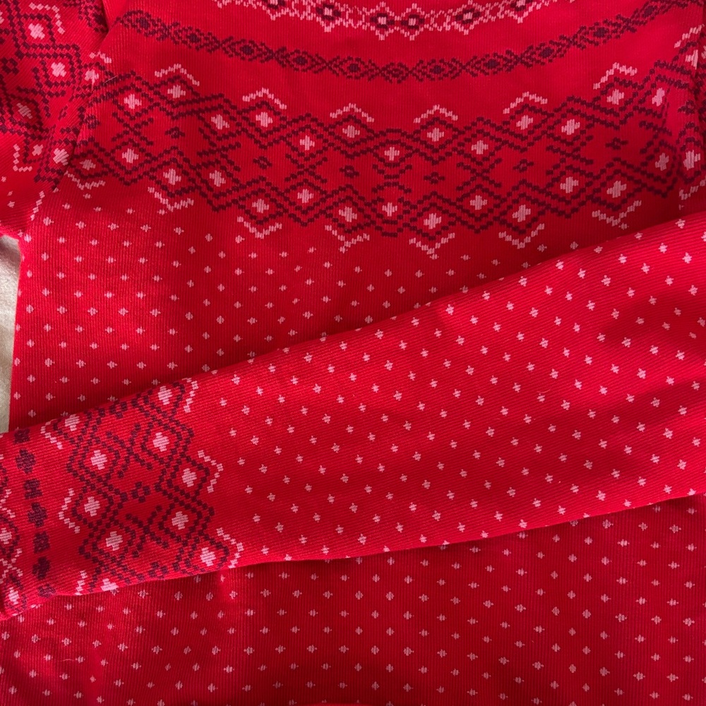 Fabletics Red Patterned Crop Top - Picture 4 of 4